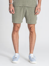shorts / Green Touch Shorts