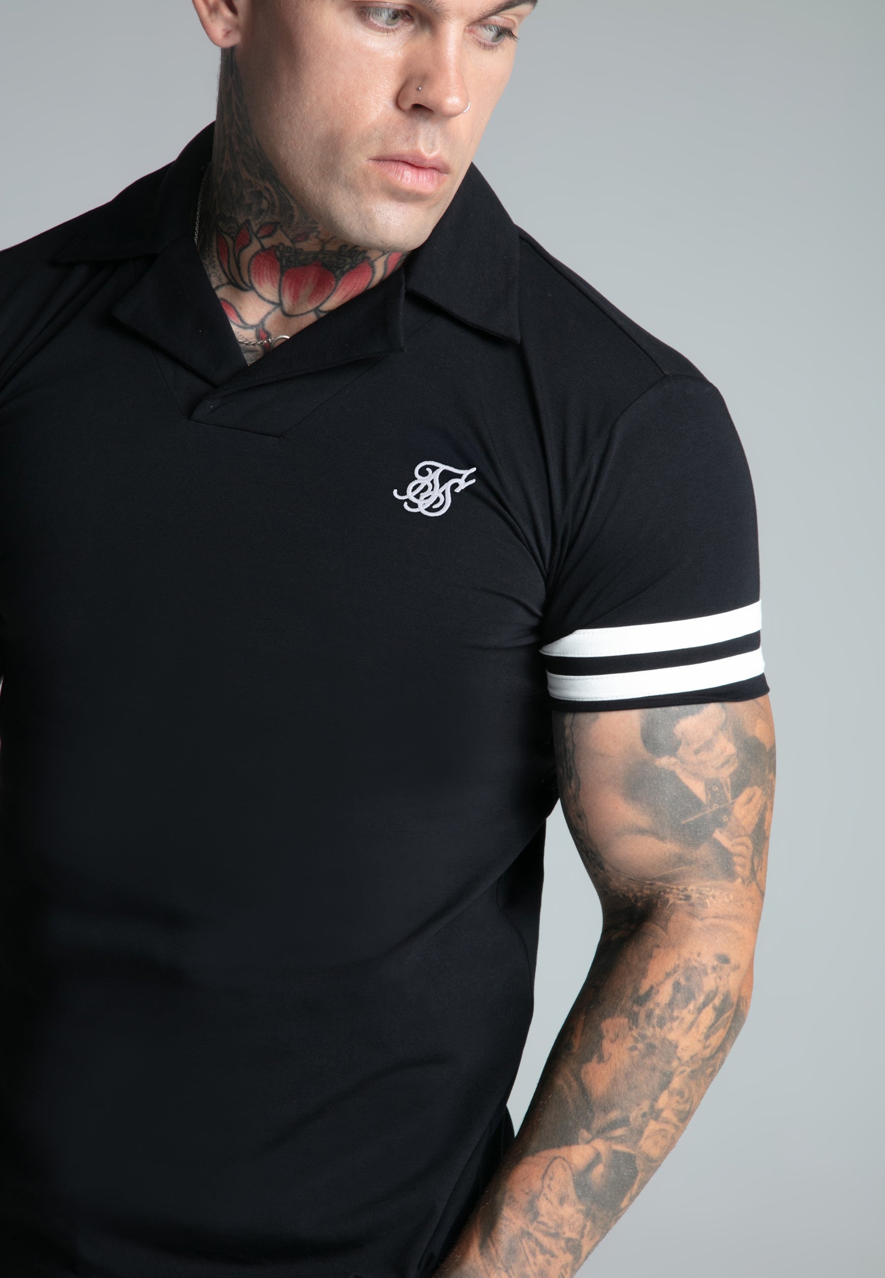 polos / Black Tournament Revere Polo