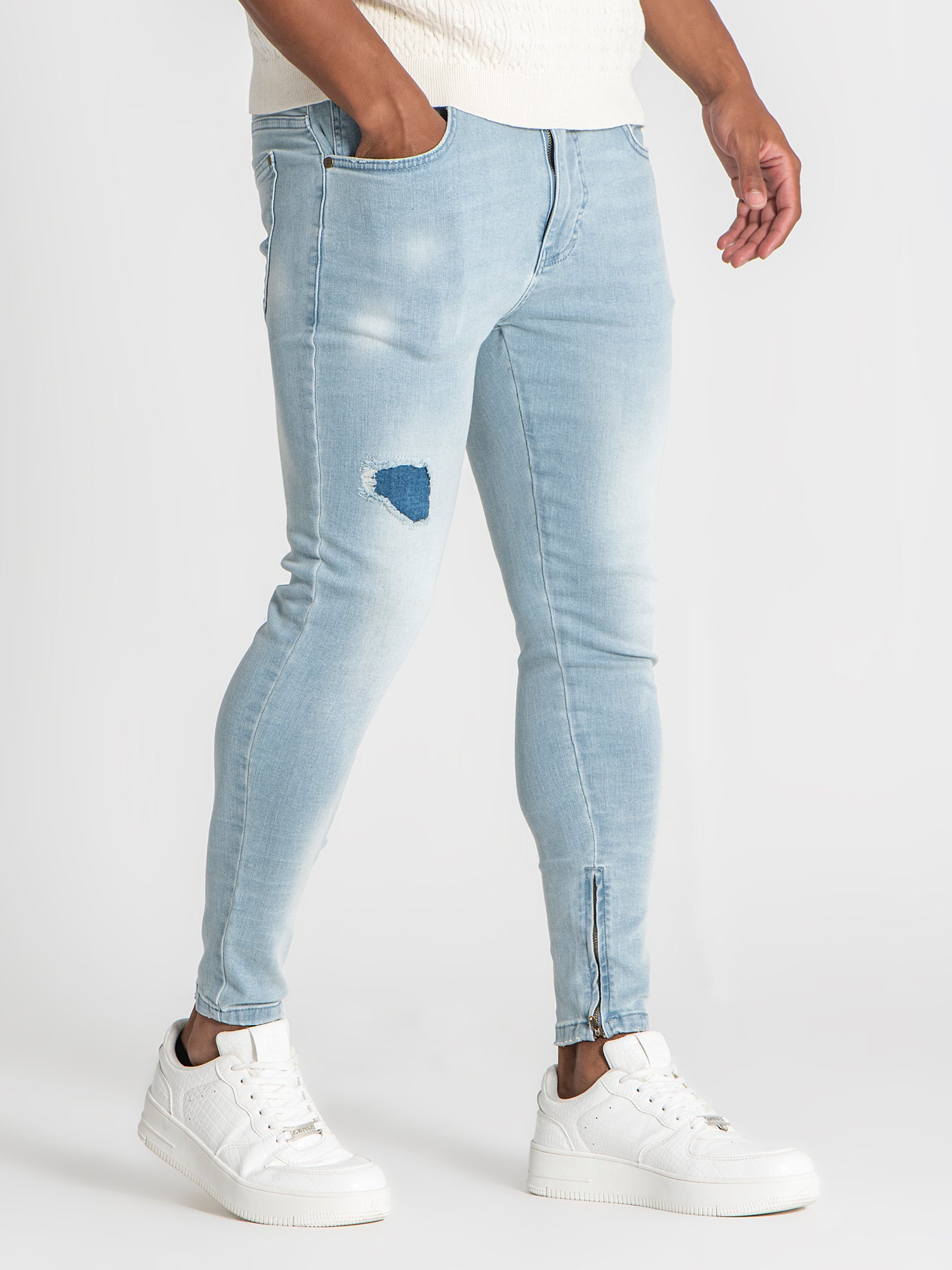 jeans / Light Blue Zipper Jeans
