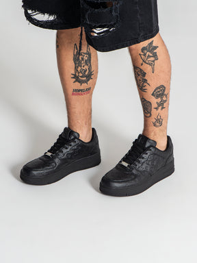 Black Mania Sneakers