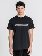 t-shirts / Black 5th Avenue Tee