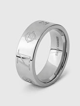 rings / Silver Mania Ring