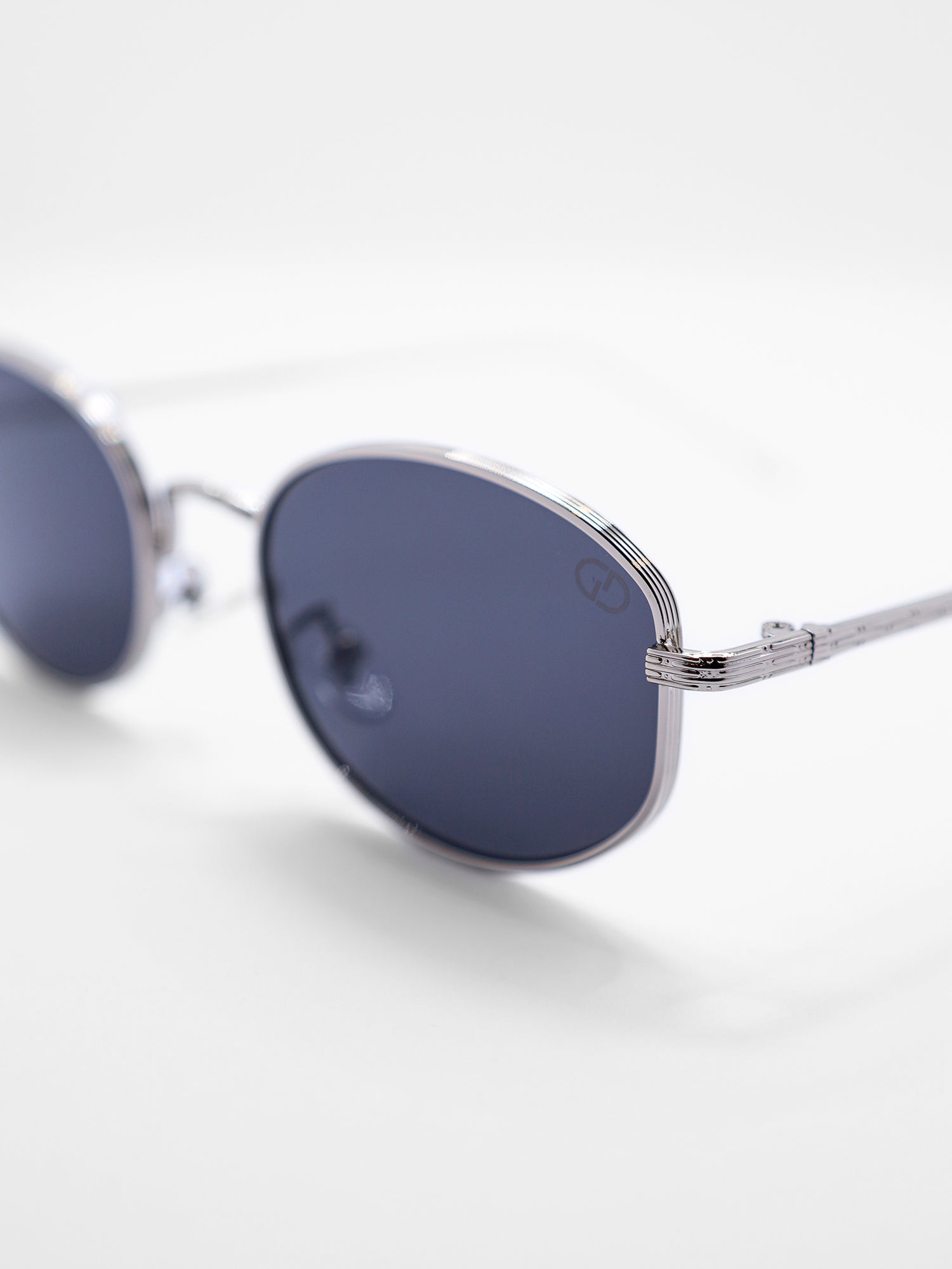 Silver Elvaris Sunglasses