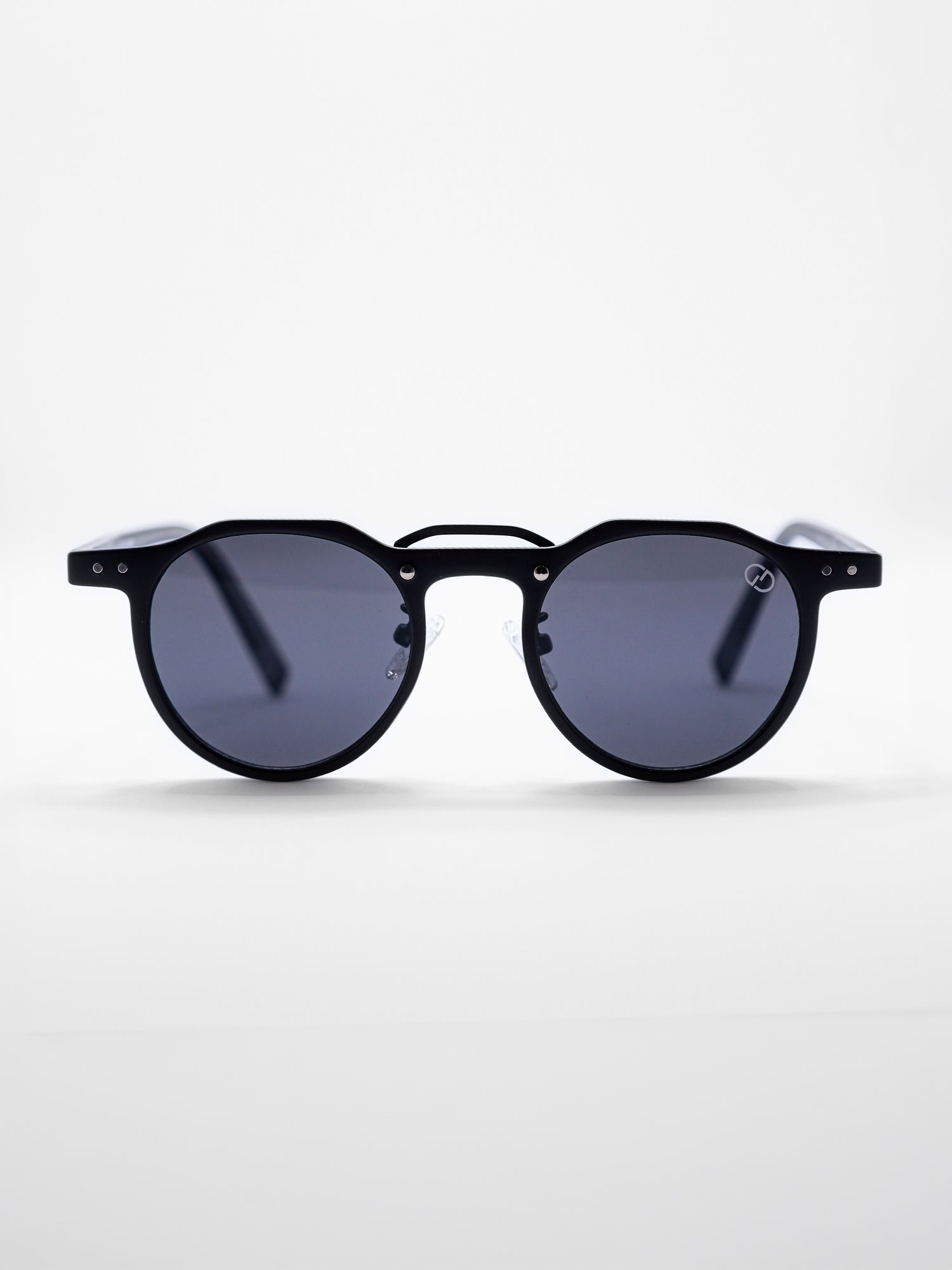 sunglasses / Black Azora Sunglasses