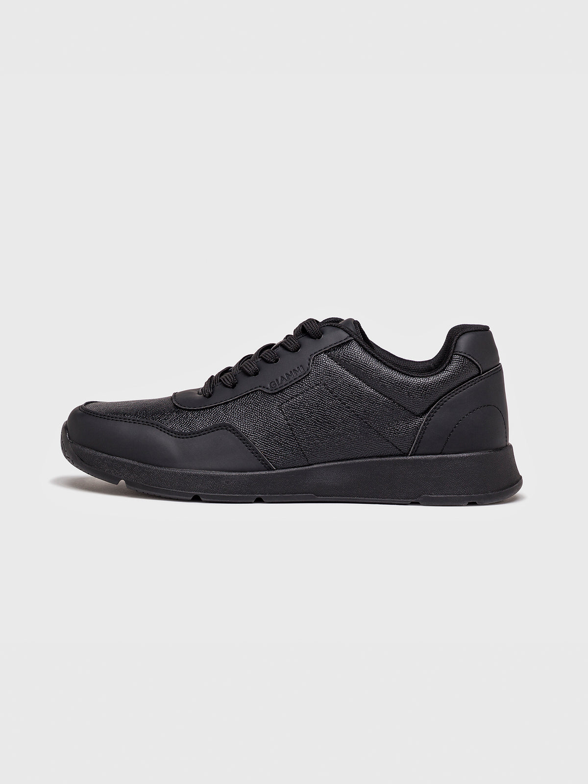sneakers / Black Foam Sneakers