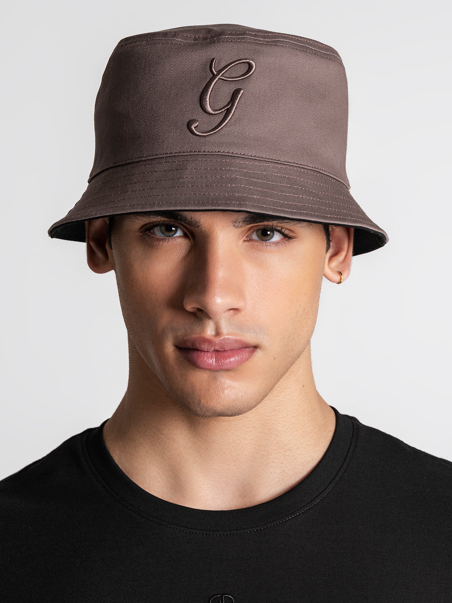 buckets / Black G Bucket Hat