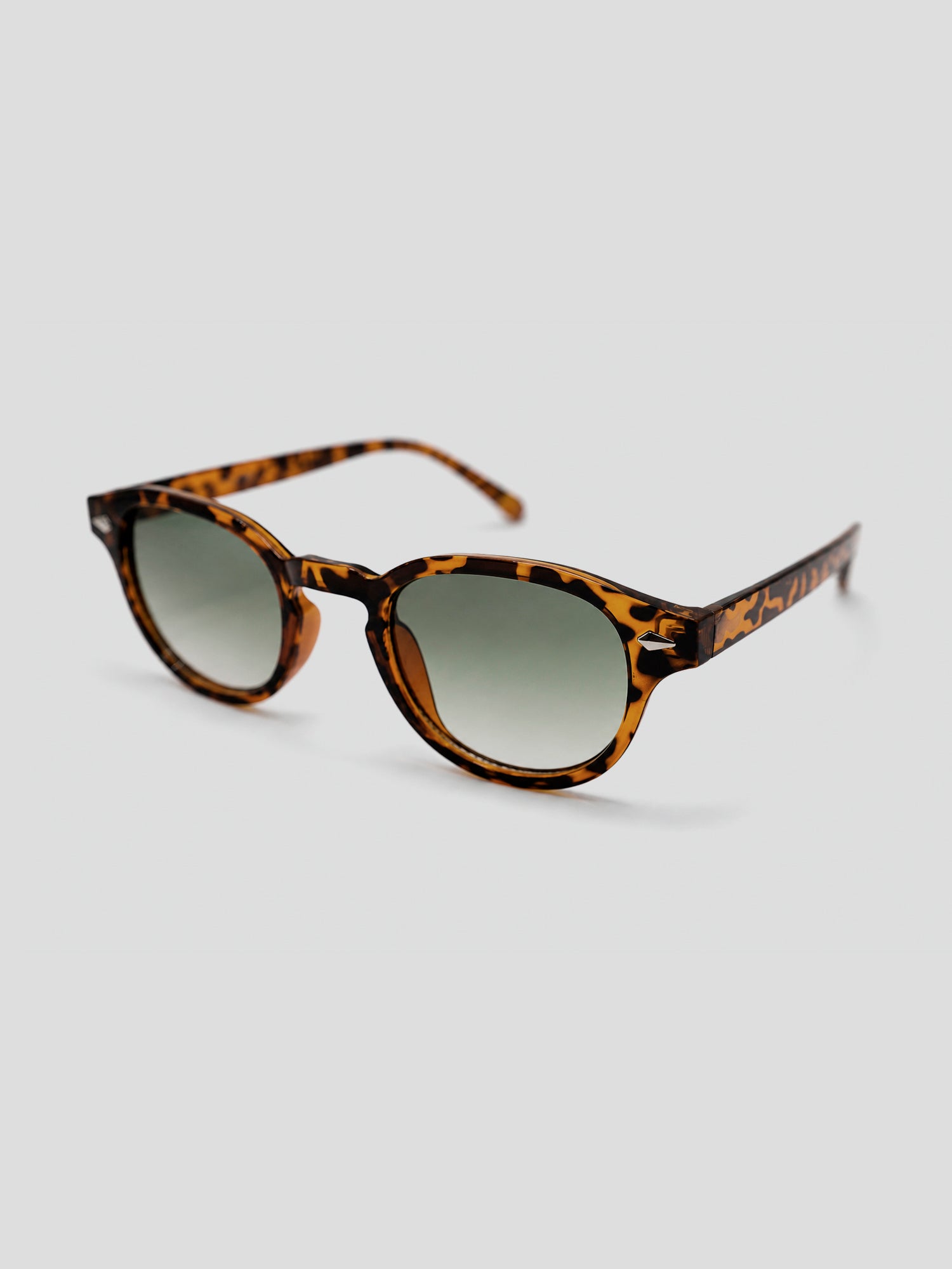 sunglasses / Green Solan Turtoise Sunglasses