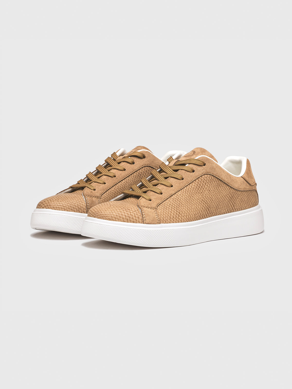 sneakers / Beige Tact Sneakers