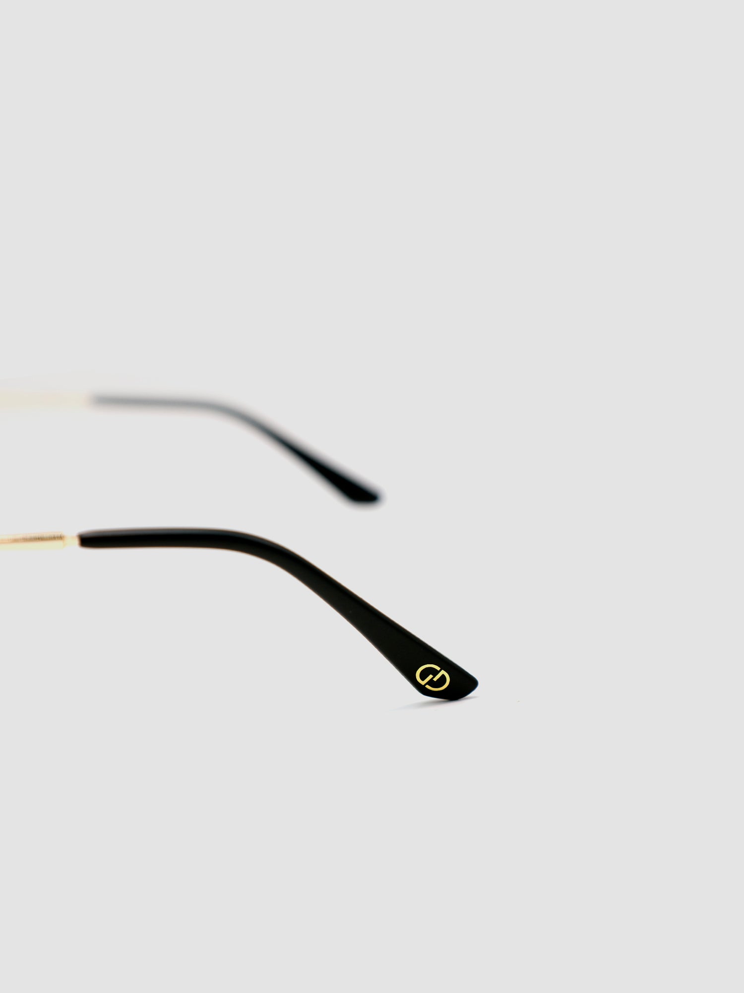 Gold Zorien Sunglasses | Sunglasses | GIanni Kavanagh
