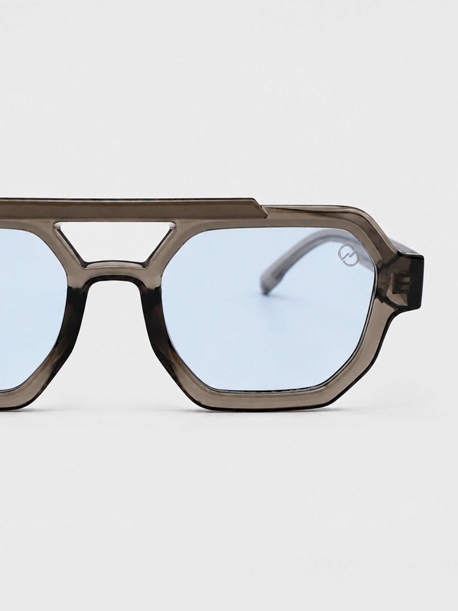 sunglasses / Grey Octo Sunglasses
