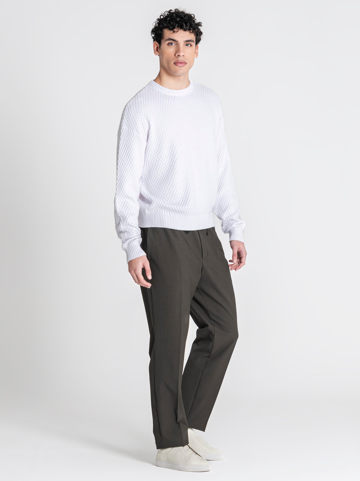 sweats / White Hexa Knit Sweater