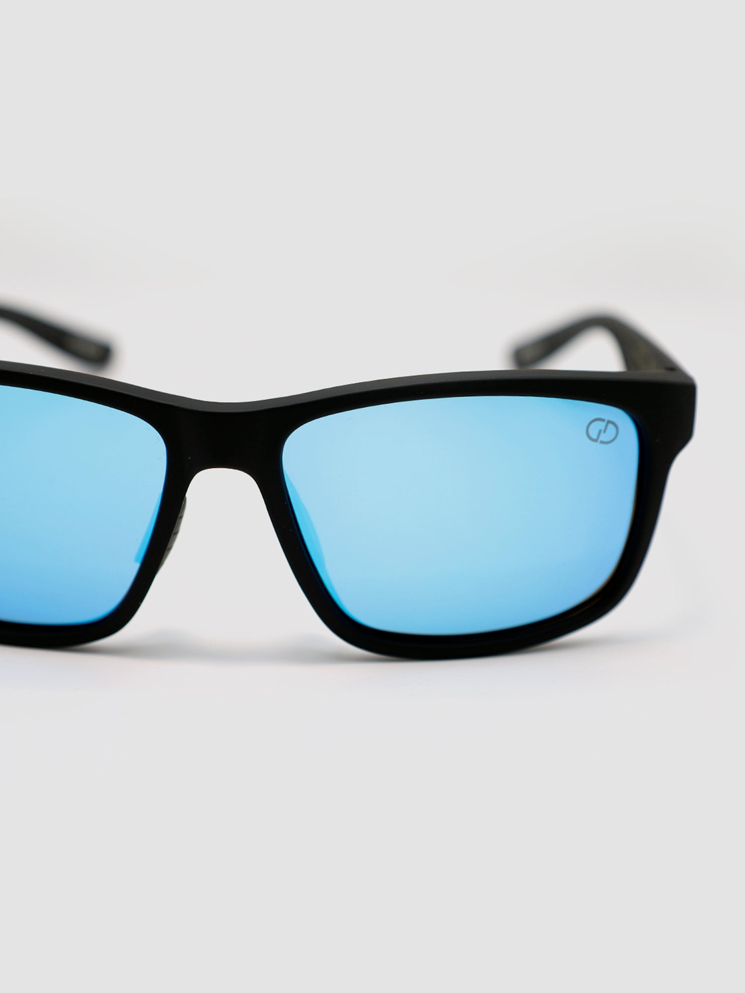sunglasses / Blue Helvar Sunglasses