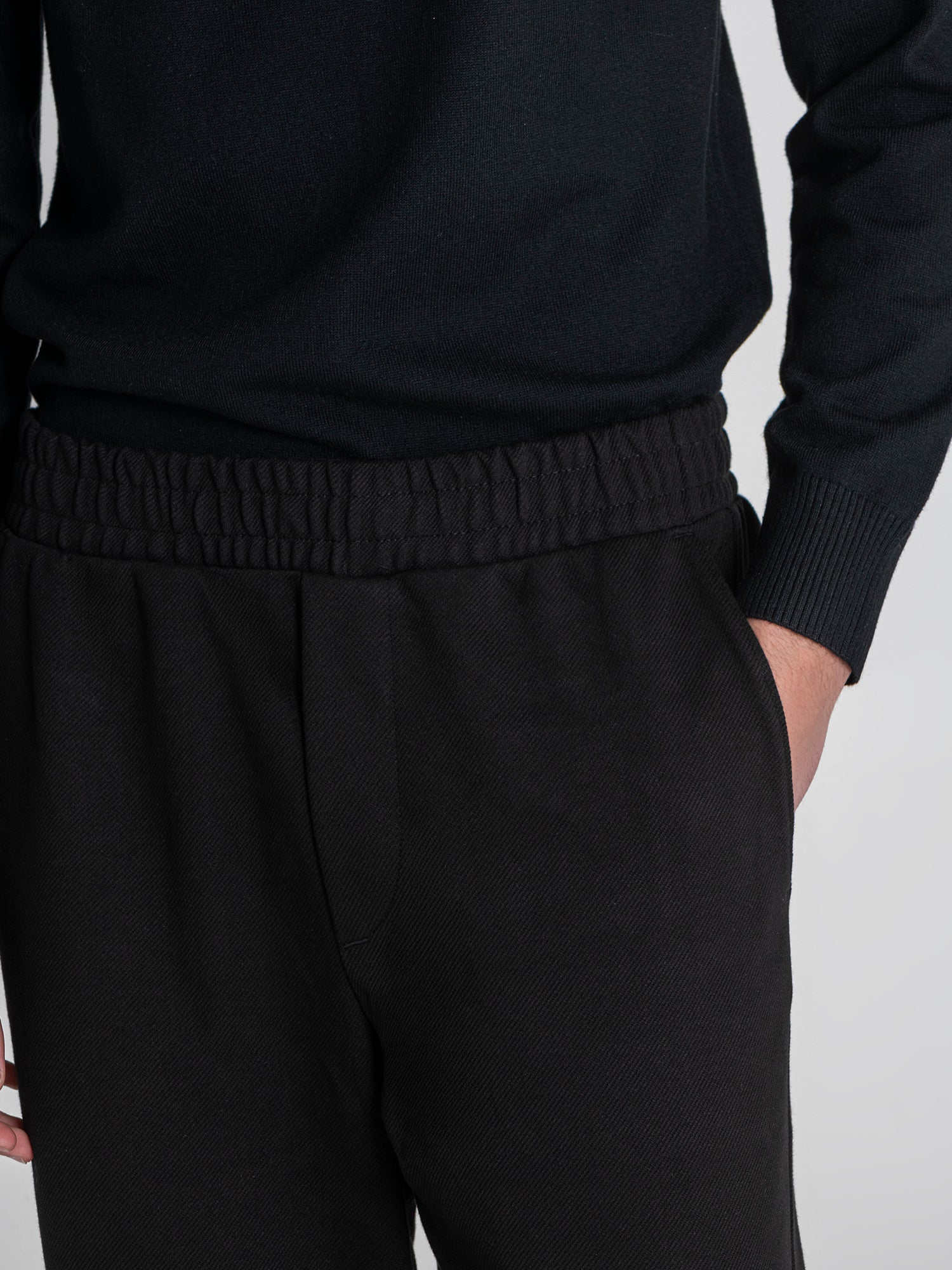 pants / Black Ease Pants