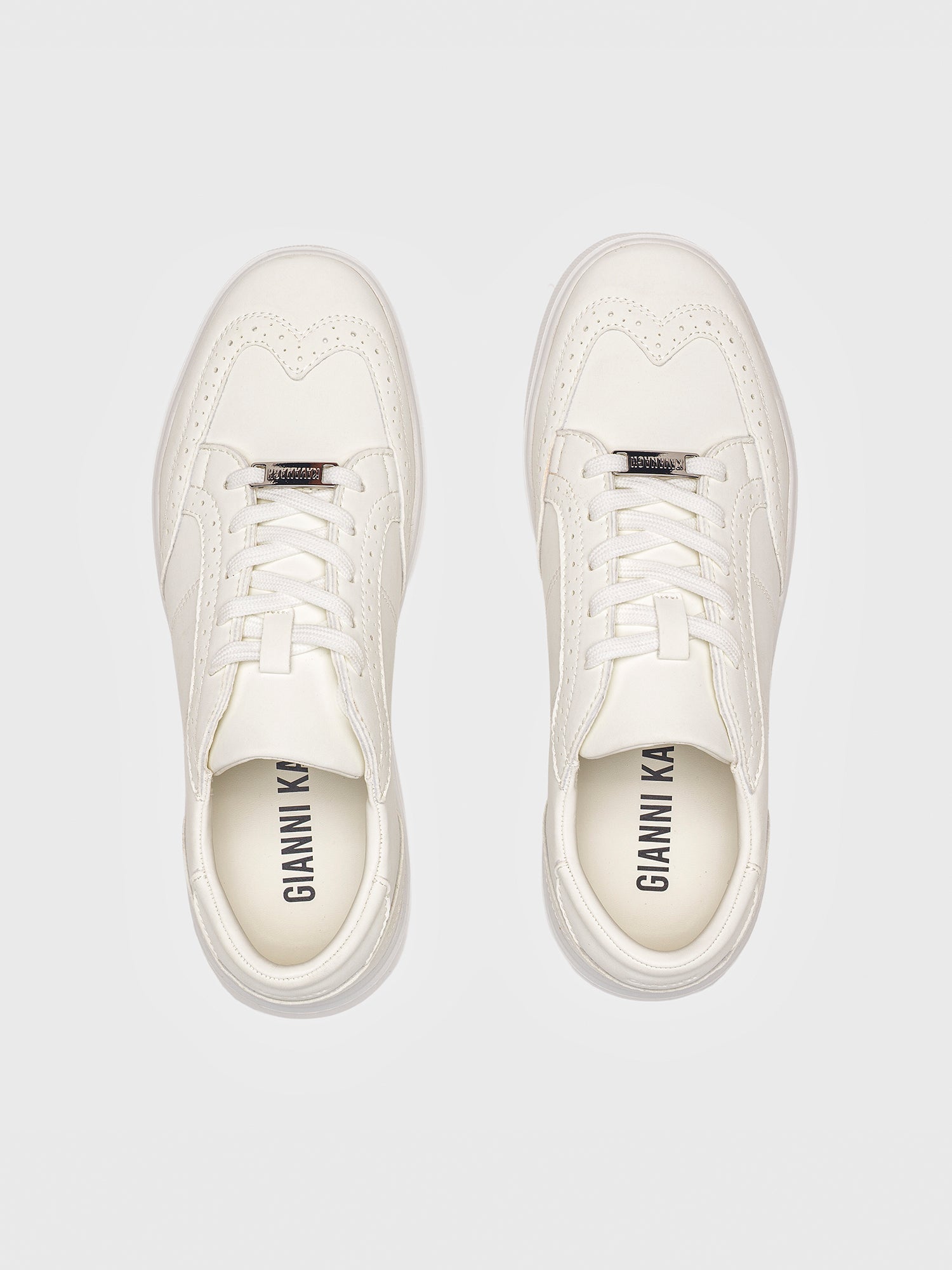 sneakers / White Dots Sneakers