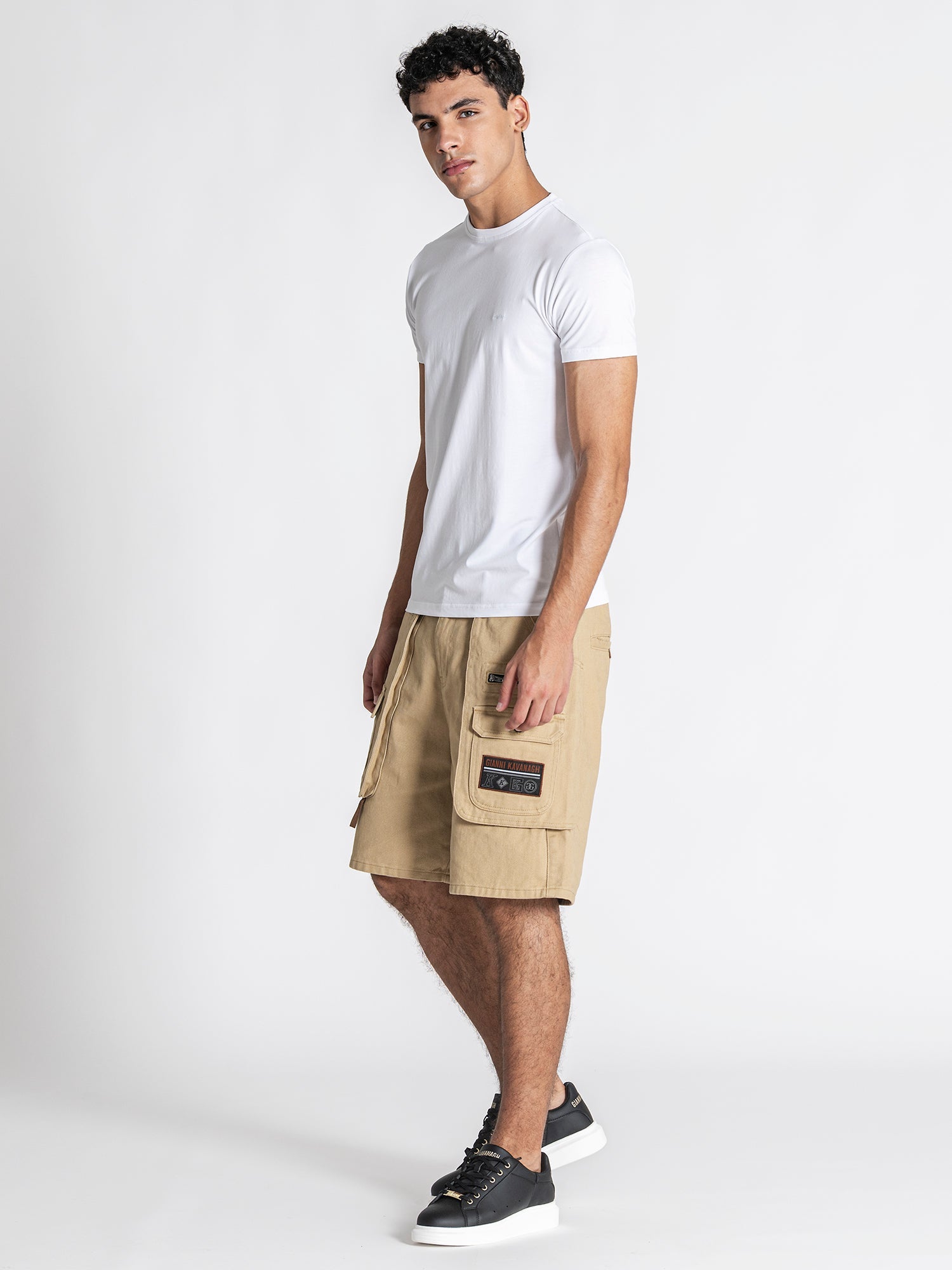 t-shirts / White Essence Tee