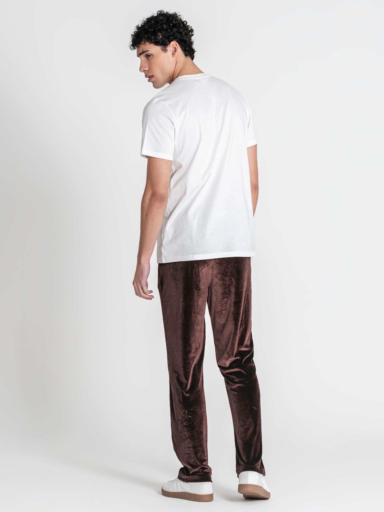 t-shirts / White 5th Avenue Tee