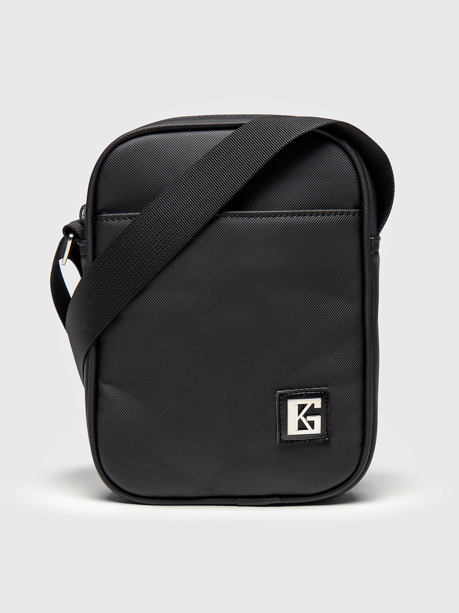 bags / Black iD Vertical Shoulder Bag
