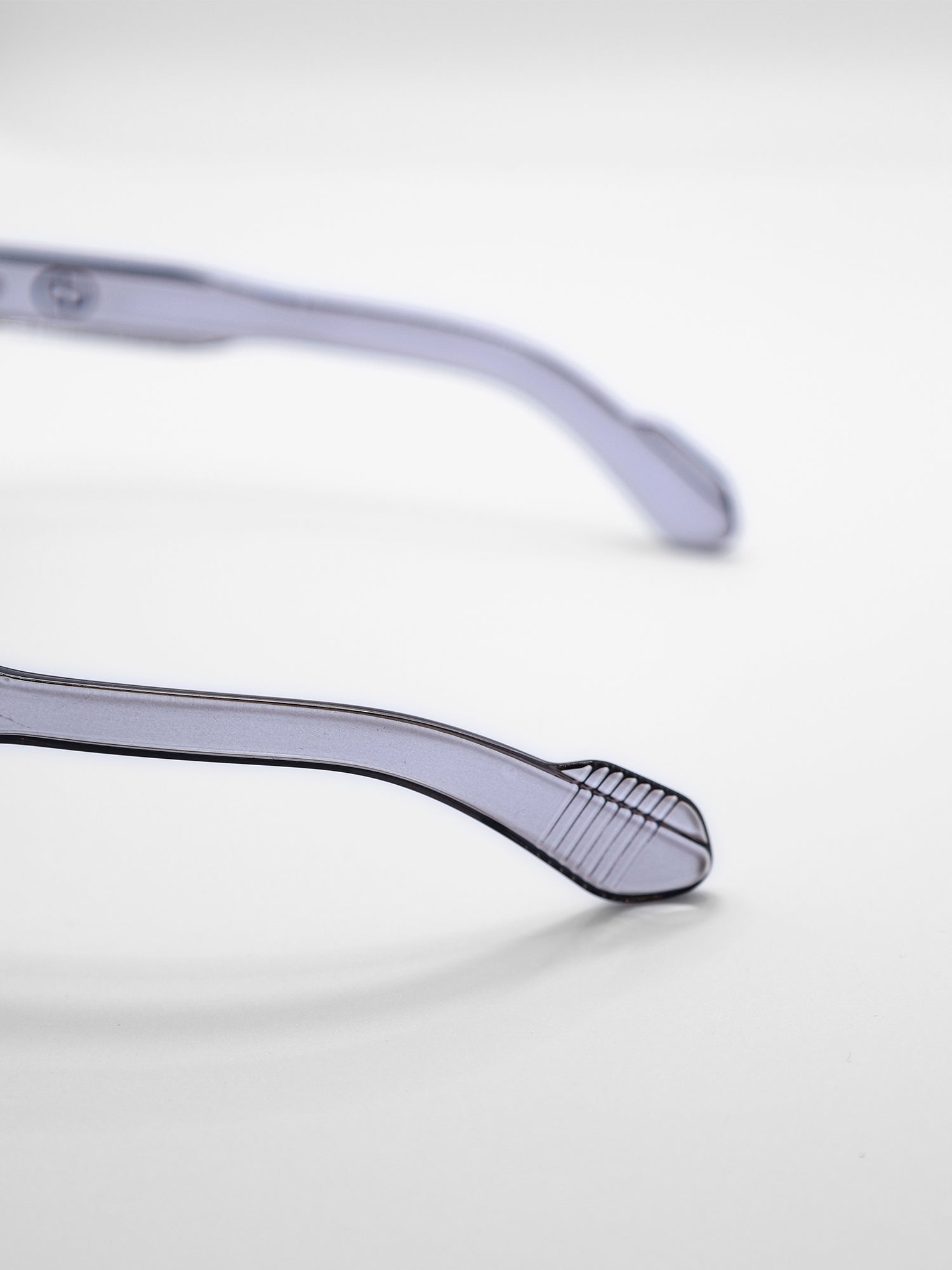 sunglasses / Grey Zayro Sunglasses