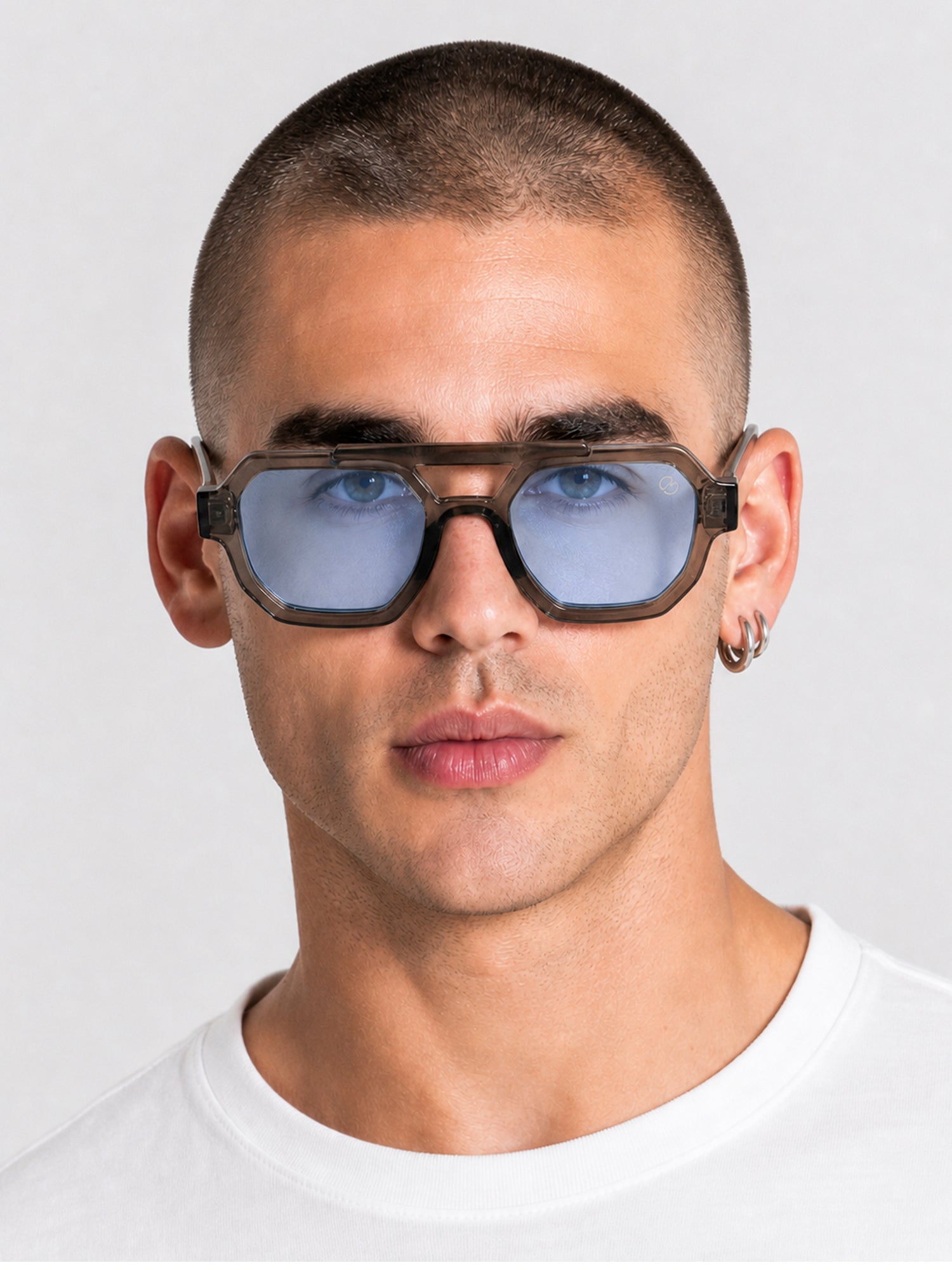 sunglasses / Grey Octo Sunglasses