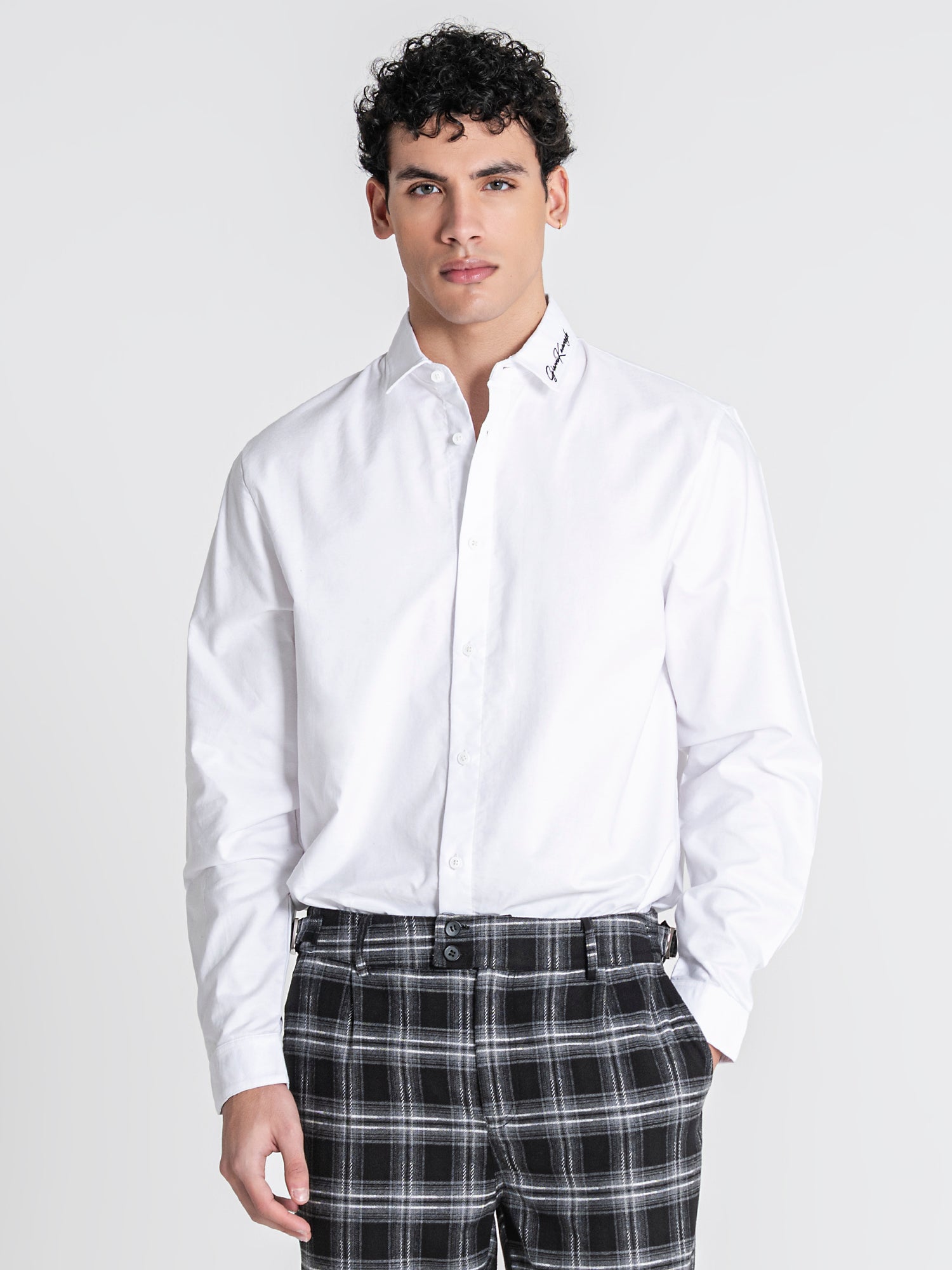 shirts / White Signature Shirt