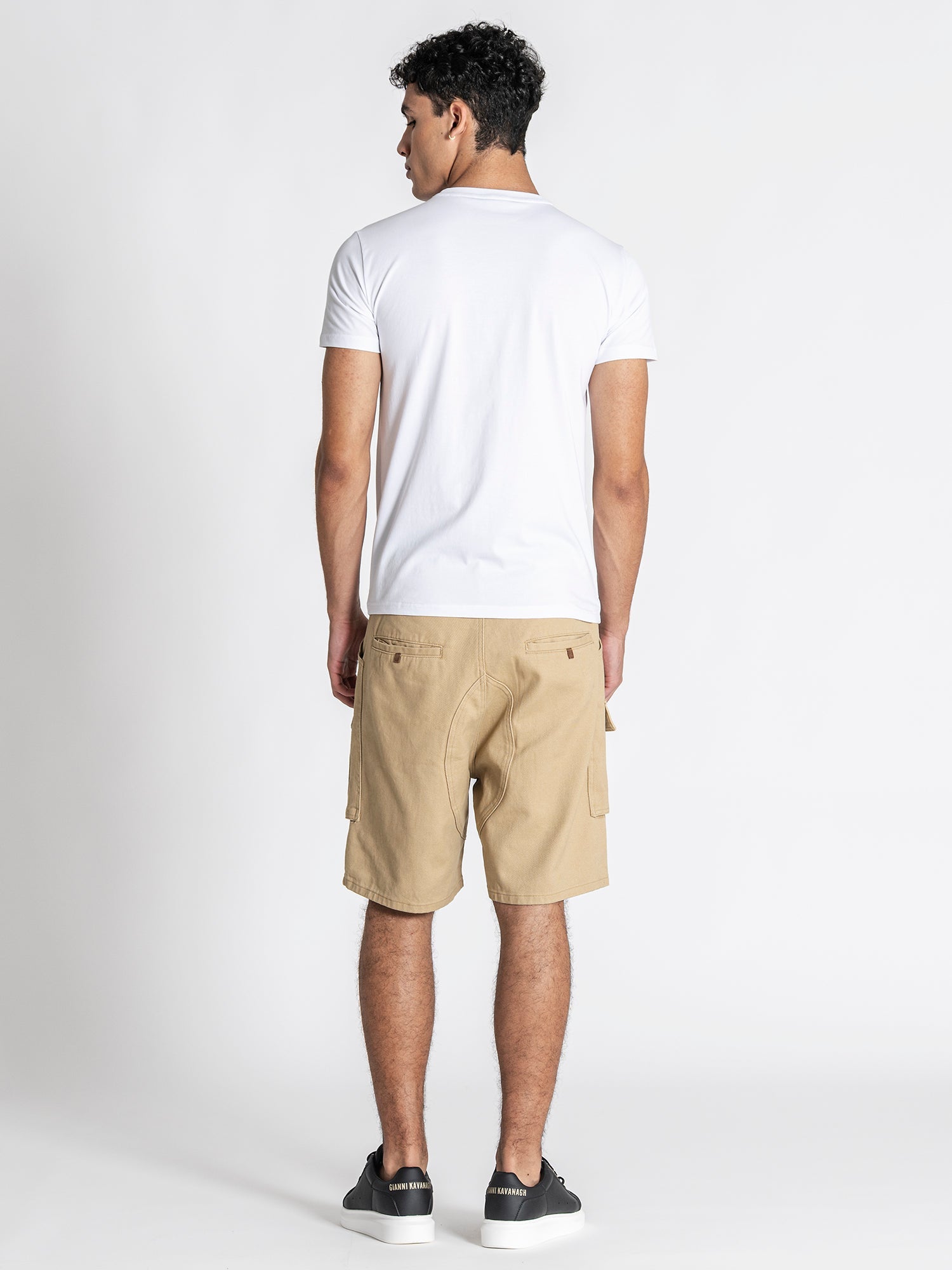 t-shirts / White Essence Tee