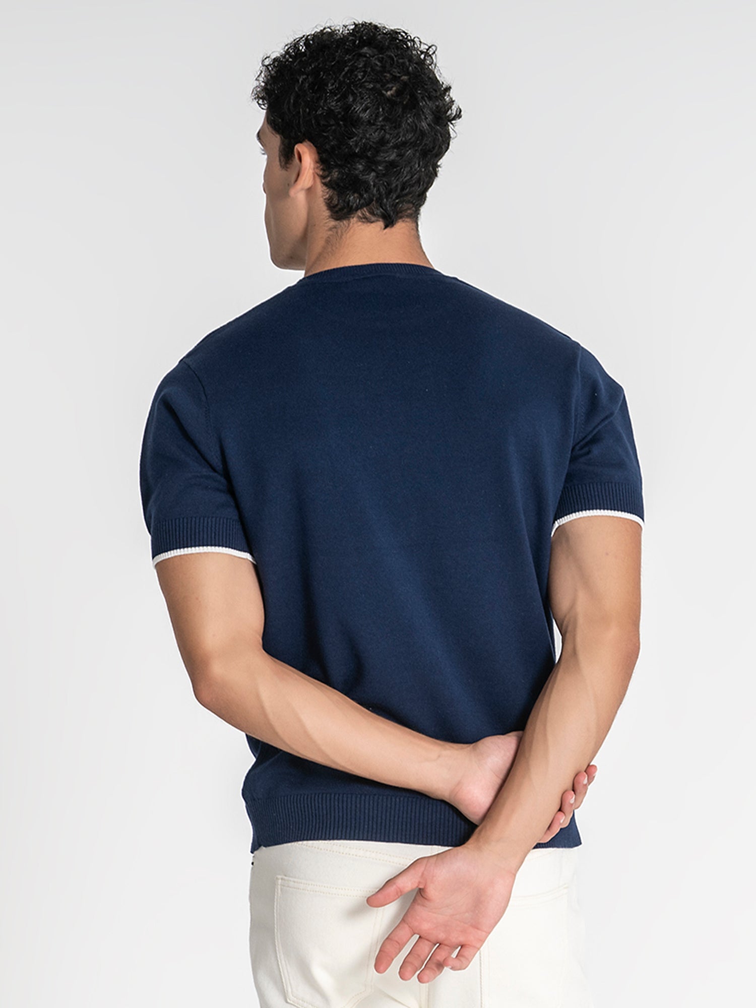 t-shirts / Blue Edge Knit Tee
