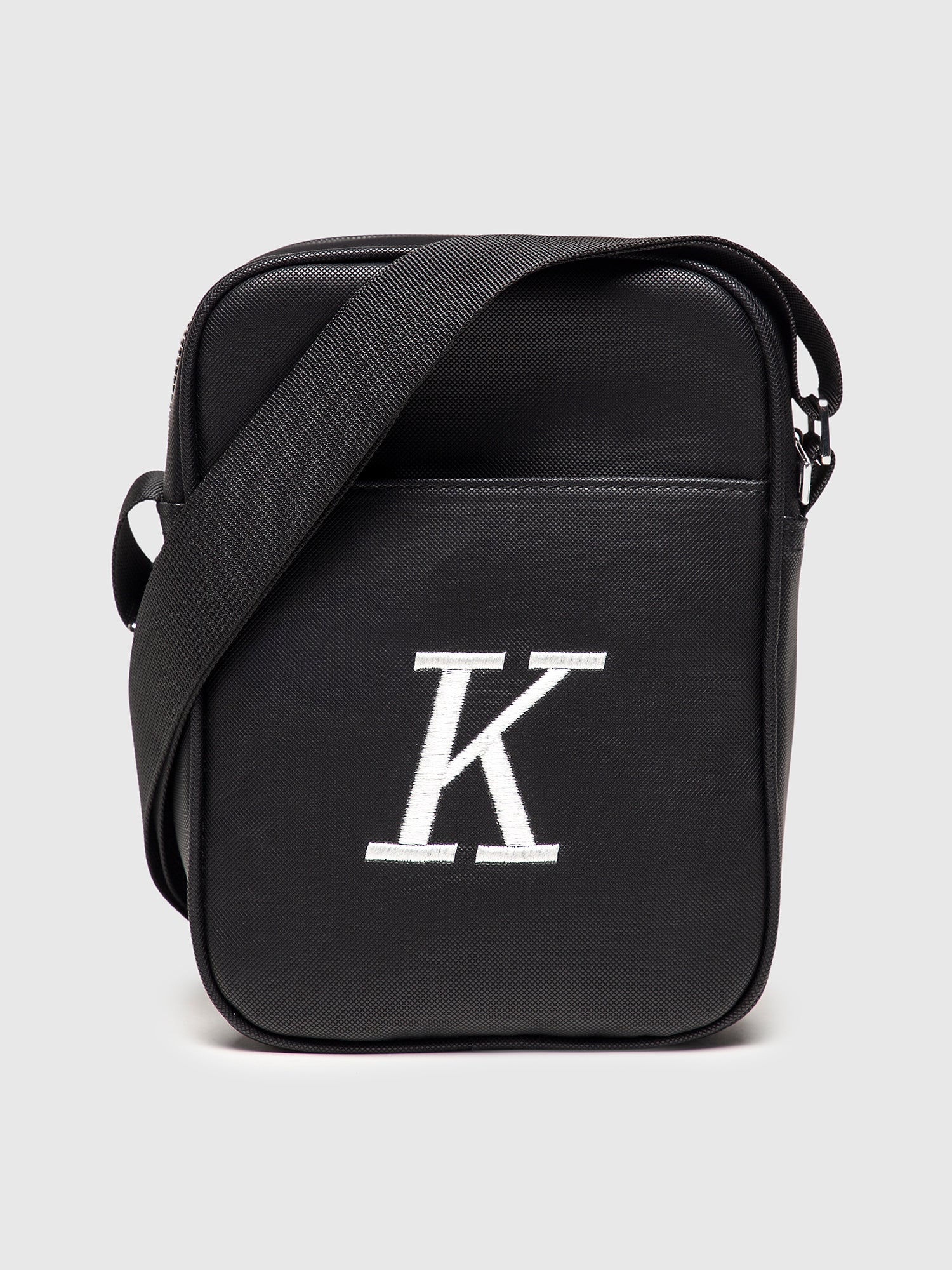 bags / Black K Shoulder Bag