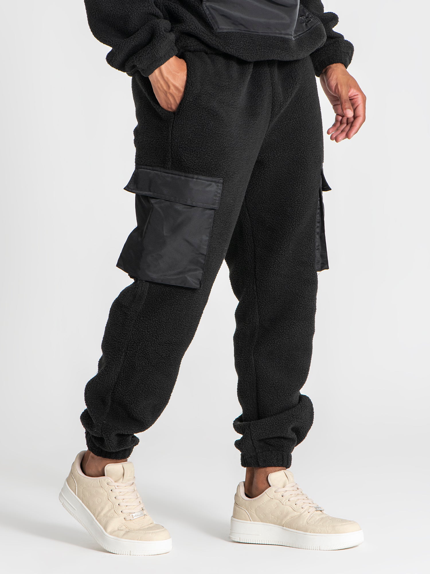 joggers / Black Cargo Sherpa Joggers