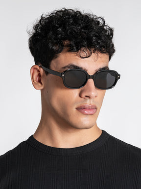 sunglasses / Black Oval Sunglasses