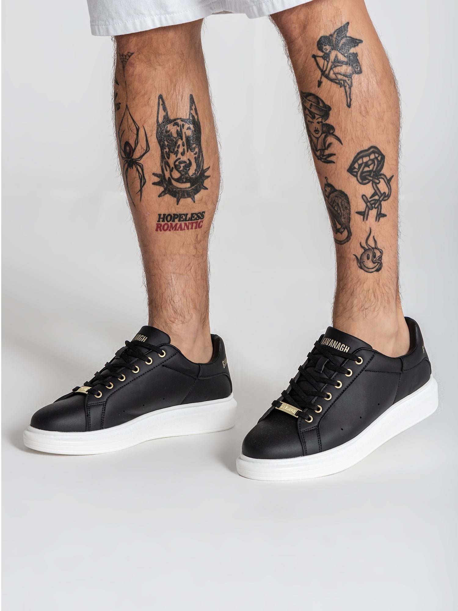 sneakers / Black Core Upscale Sneakers